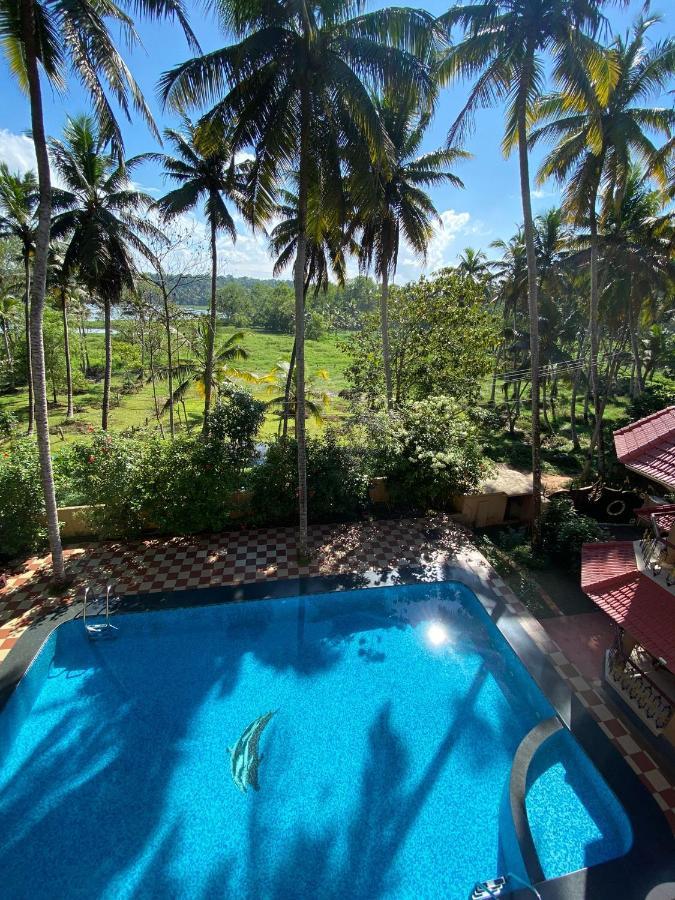 Ganesh Ayurveda Holiday Home Bed And Breakfast Kovalam Ngoại thất bức ảnh