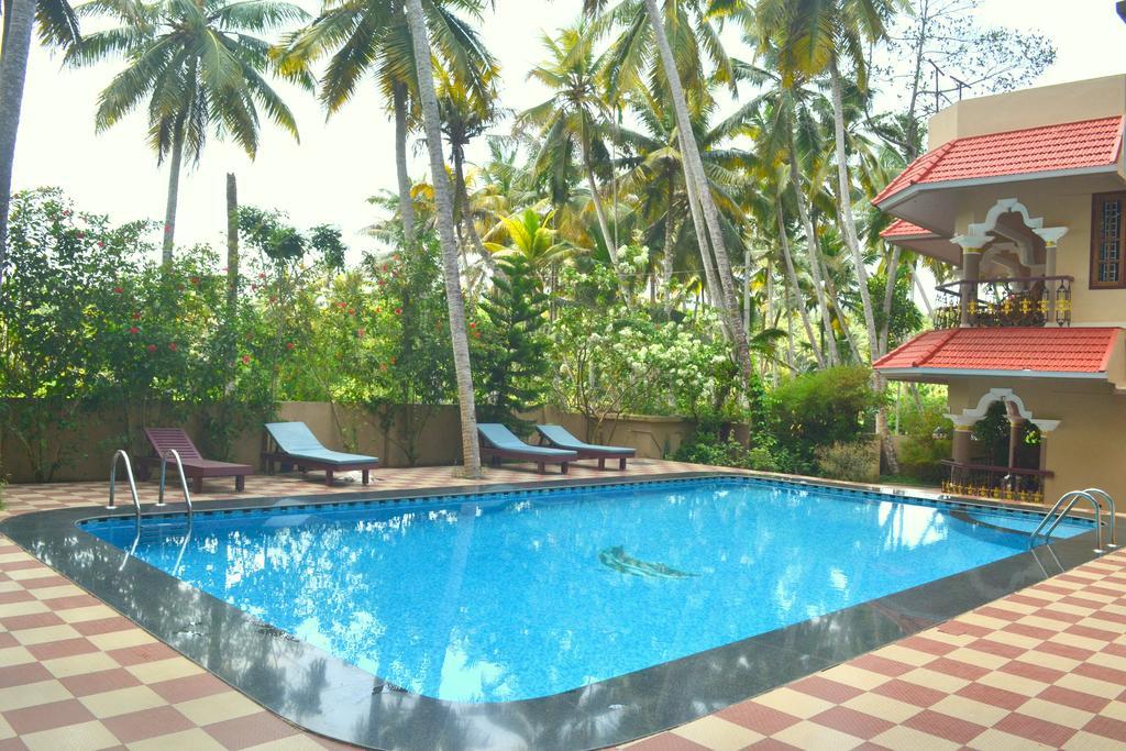 Ganesh Ayurveda Holiday Home Bed And Breakfast Kovalam Ngoại thất bức ảnh