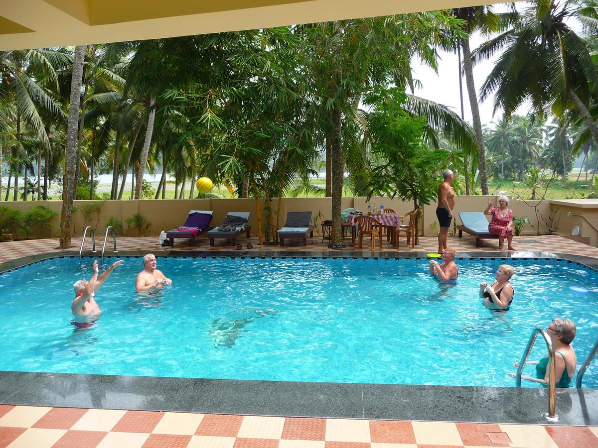 Ganesh Ayurveda Holiday Home Bed And Breakfast Kovalam Ngoại thất bức ảnh